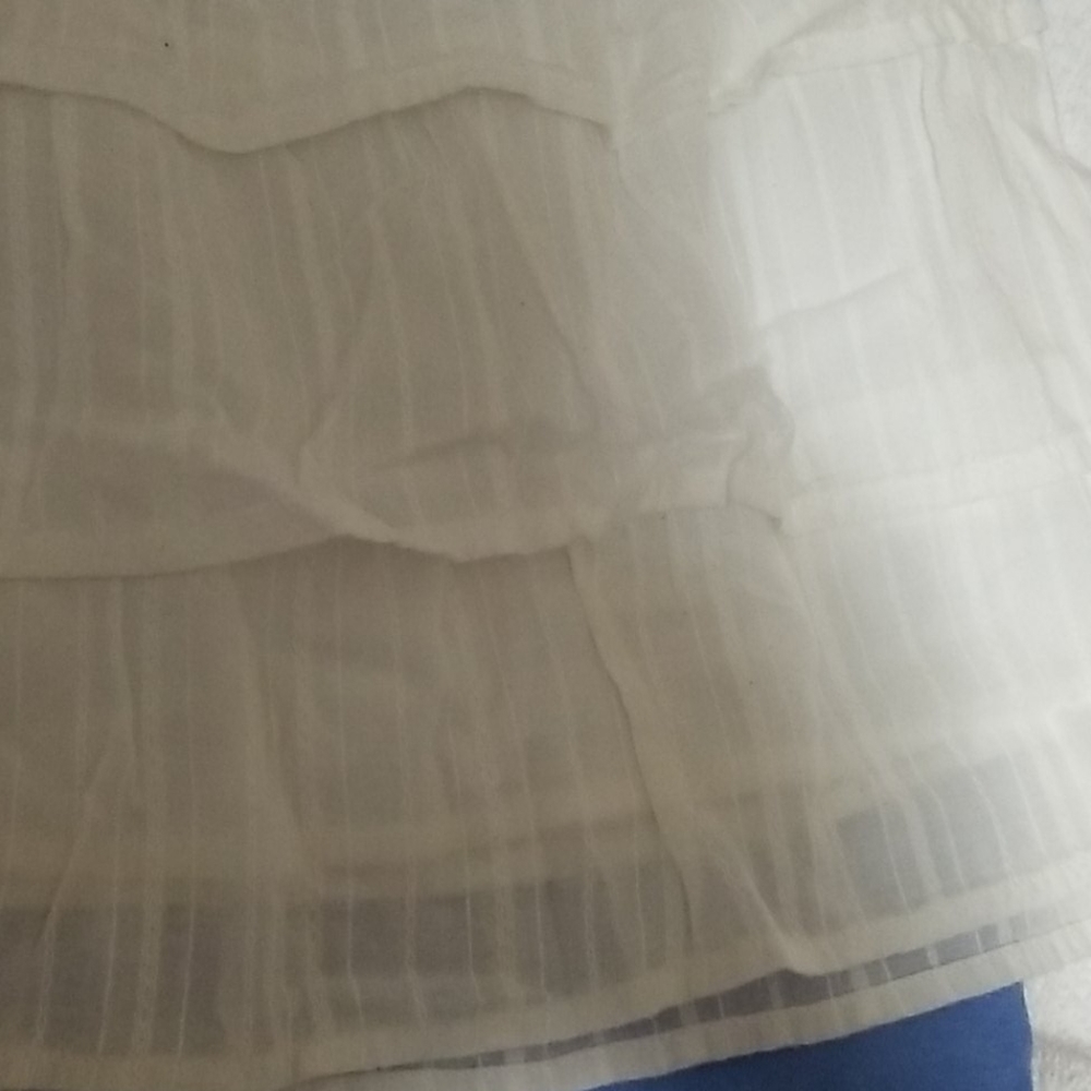 White mini skirt - Picture 4 of 4
